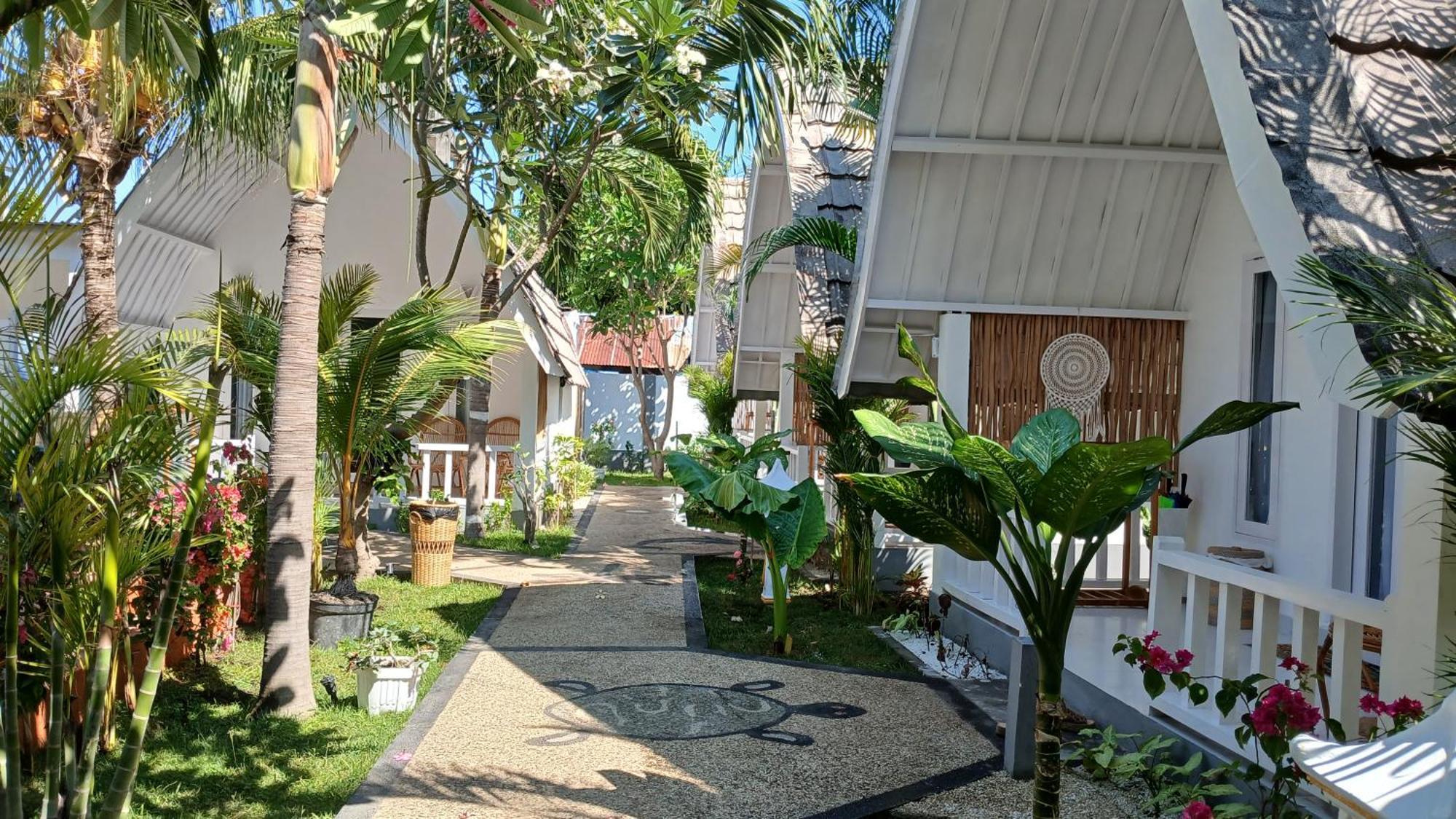 New Balengku Dua Hotel - Adults Only Gili Air Exterior photo