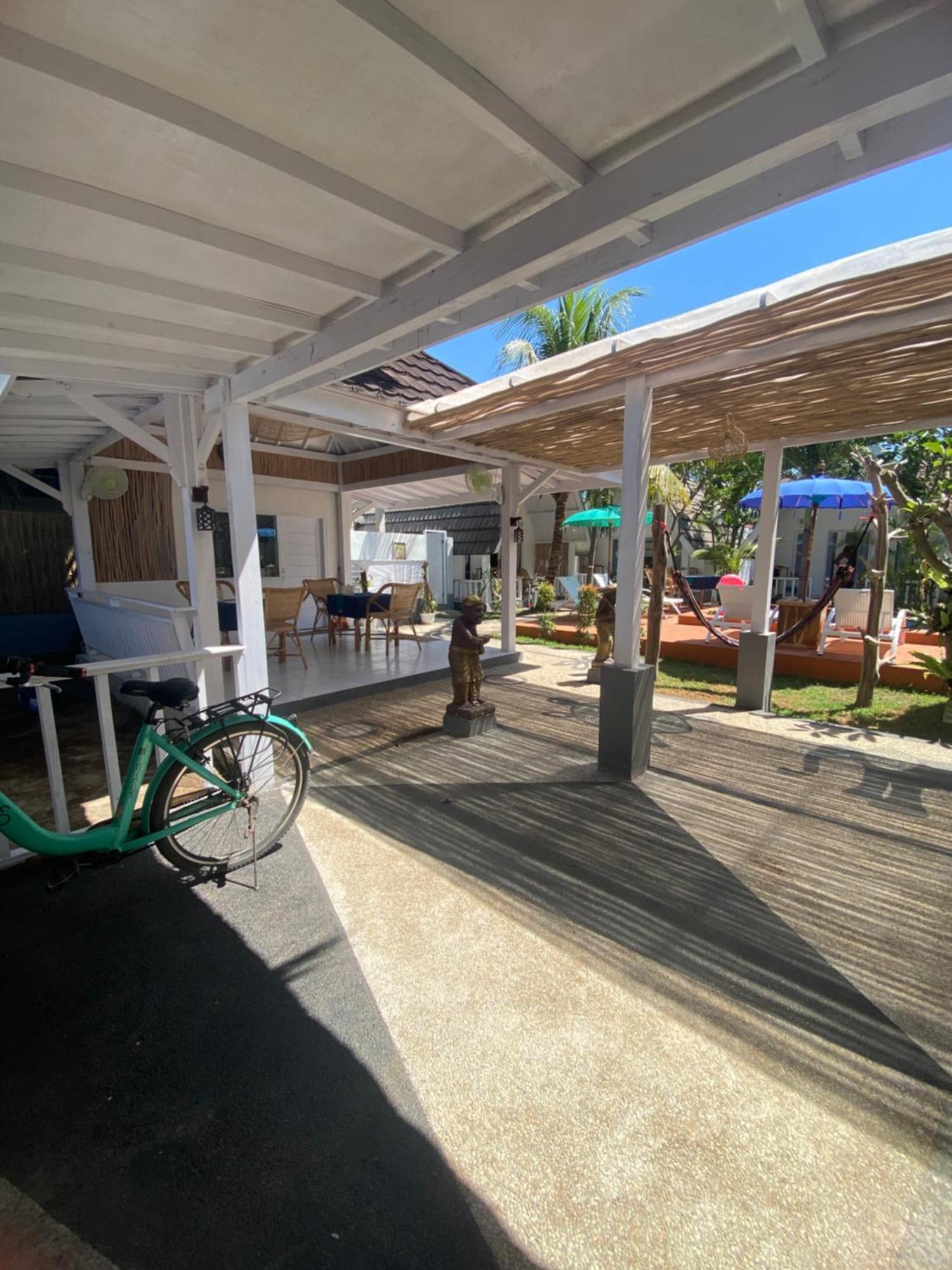 New Balengku Dua Hotel - Adults Only Gili Air Exterior photo